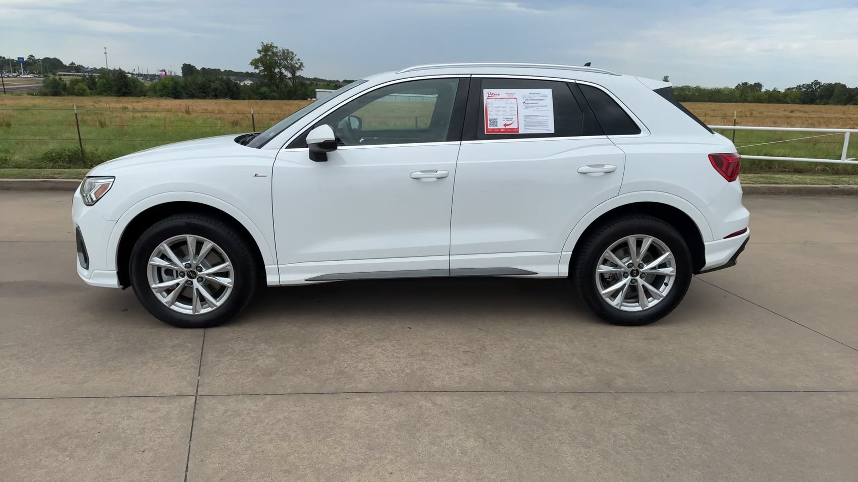 Used 2025 Audi Q3 2.0T Premium AWD/4WD image 6