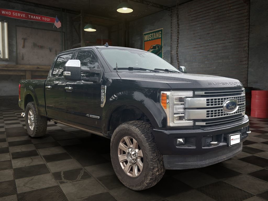 Used 2019 Ford F250 Platinum AWD/4WD image 2