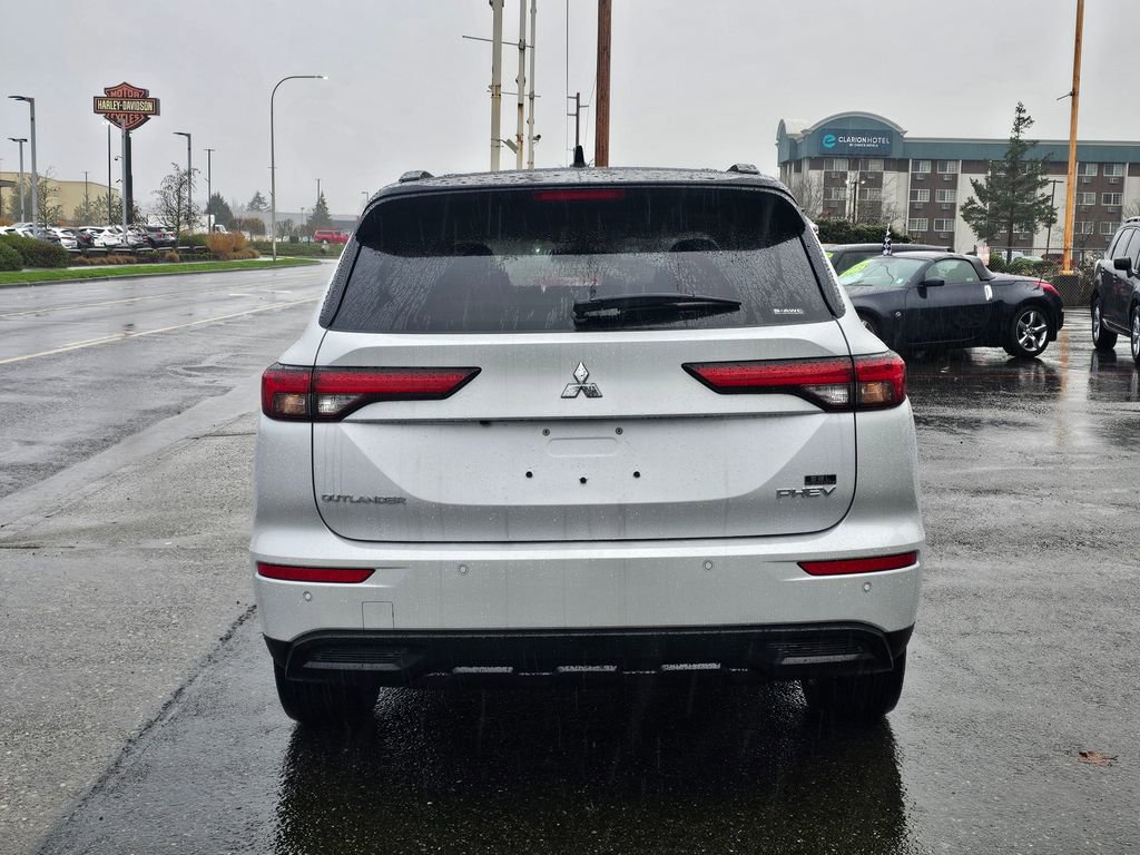 New 2025 Mitsubishi Outlander SEL Black Edition image 6
