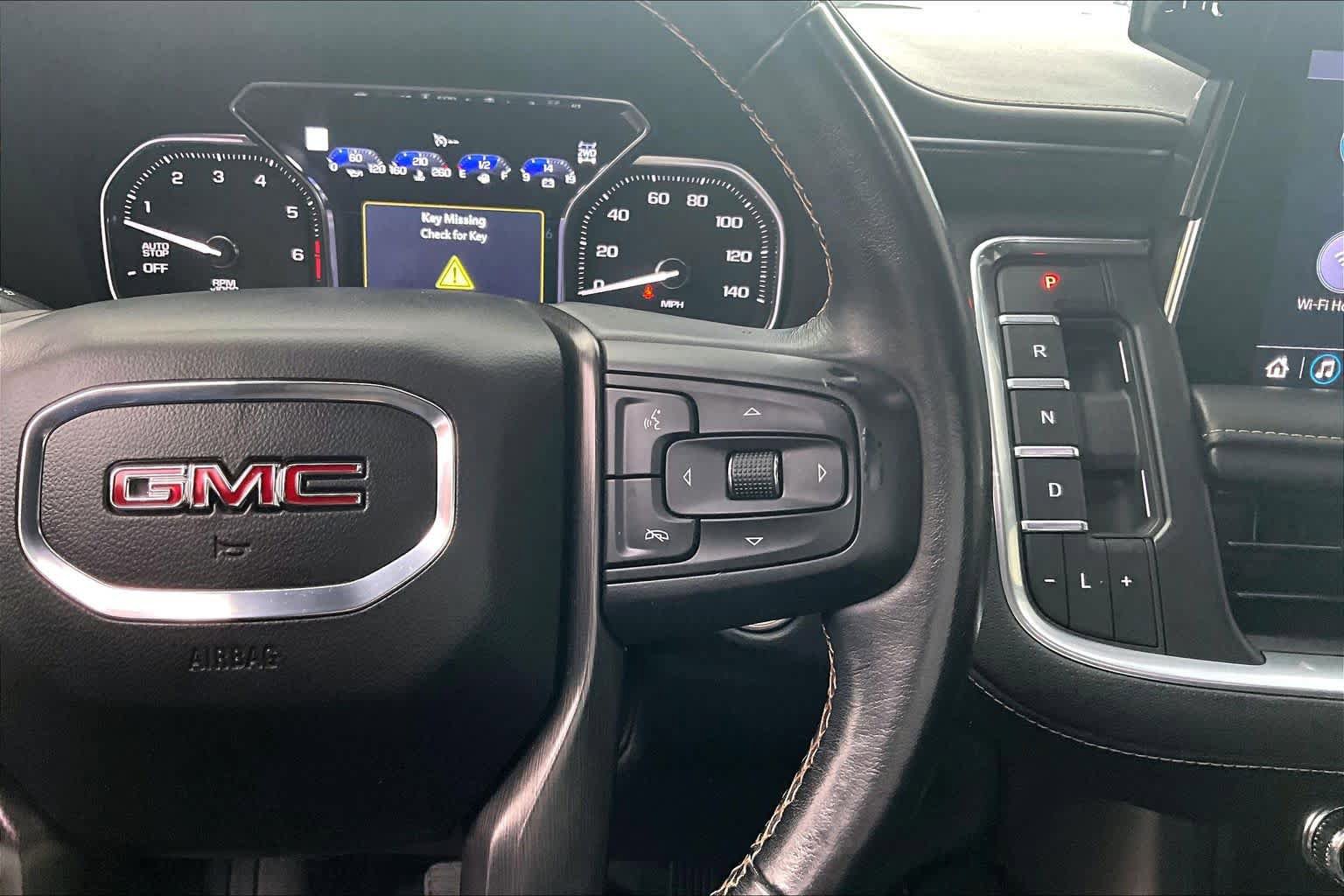 Used 2021 GMC Yukon AT4 w/ AT4 Premium Plus Package AWD/4WD image 25