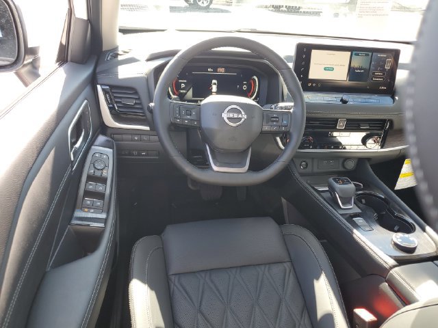 New 2026 Nissan Rogue Platinum w/ Platinum Premium Package AWD/4WD image 14