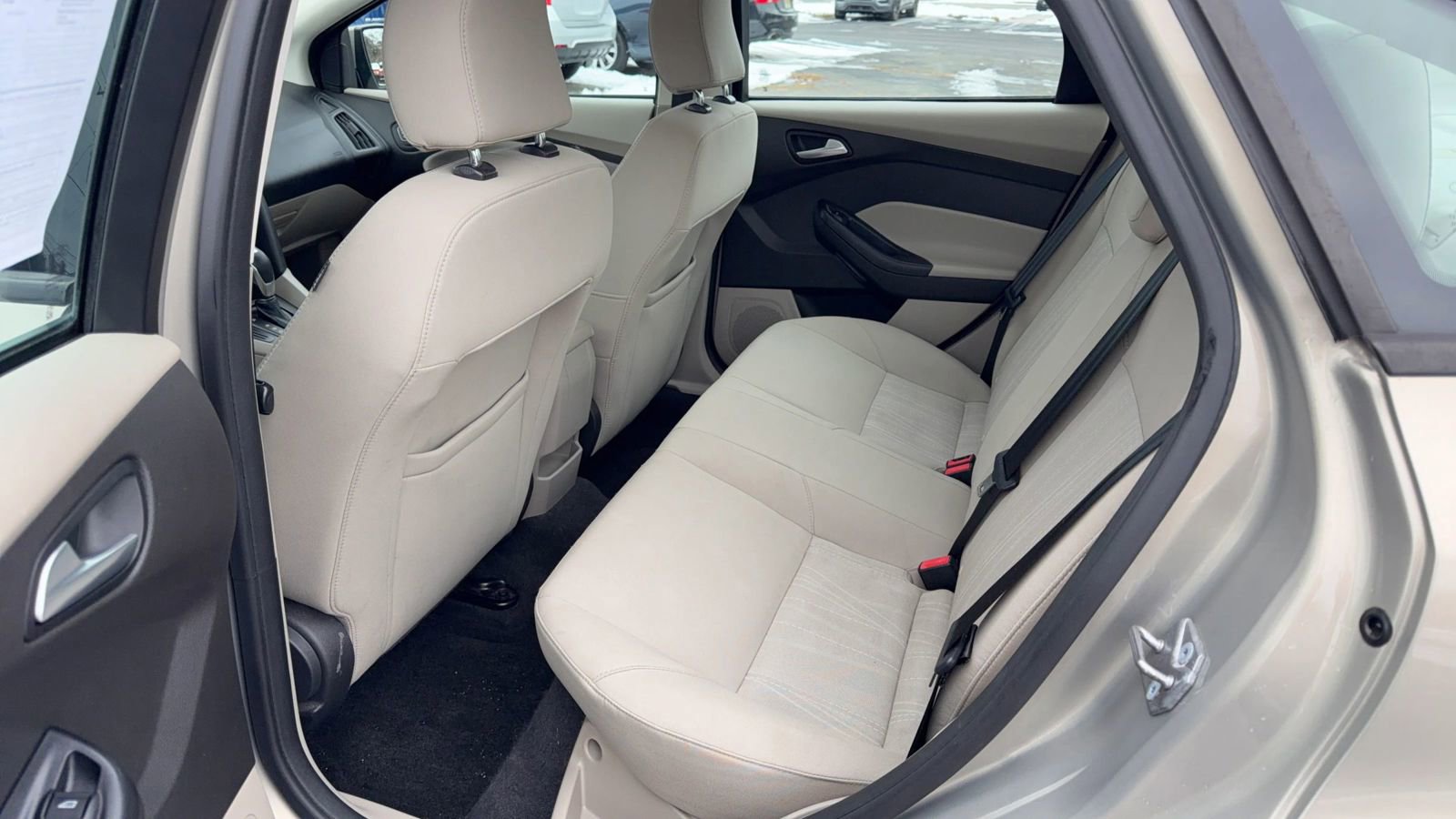 Used 2016 Ford Focus SE image 13