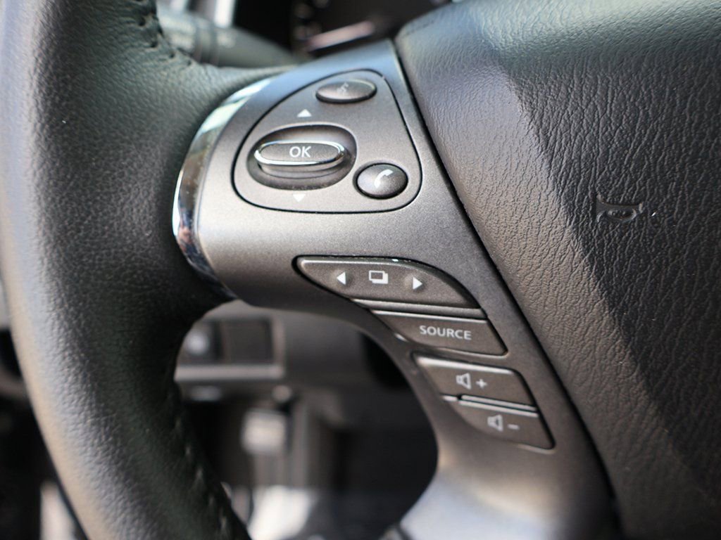 Used 2024 Nissan Murano SV w/ SV Midnight Edition Package image 40