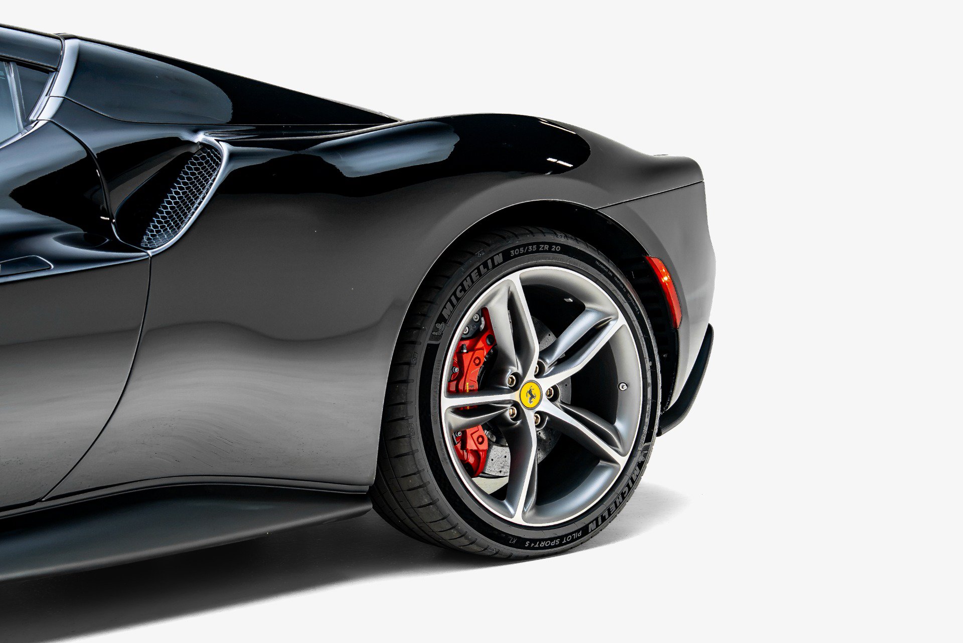Used 2024 Ferrari 296 GTS RWD image 20