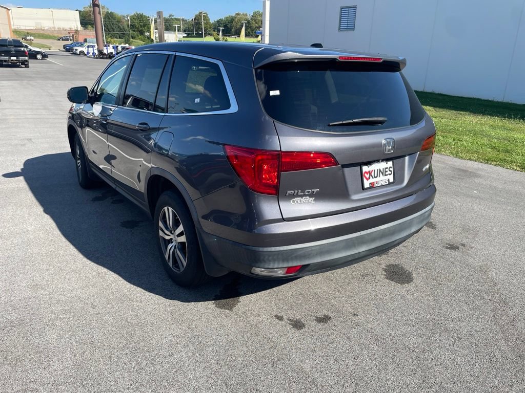Used 2018 Honda Pilot EX image 7