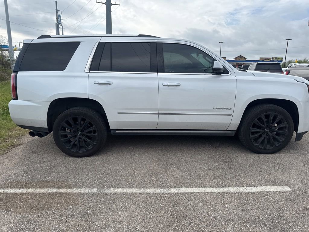 Used 2019 GMC Yukon Denali w/ Denali Ultimate Package image 8