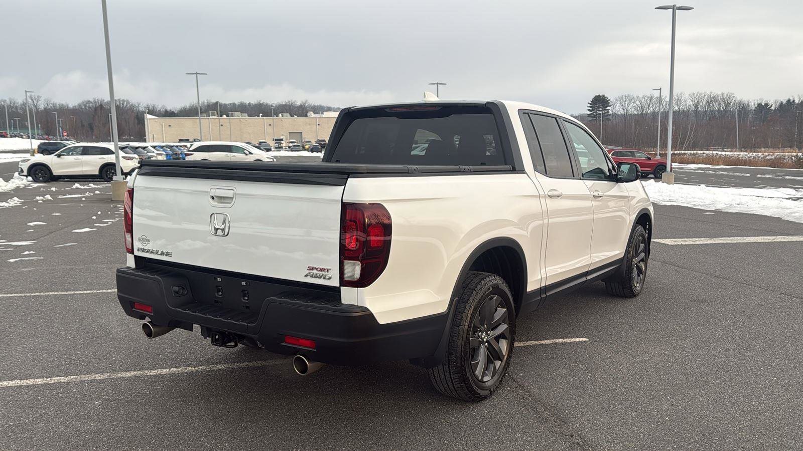 Used 2023 Honda Ridgeline Sport image 7
