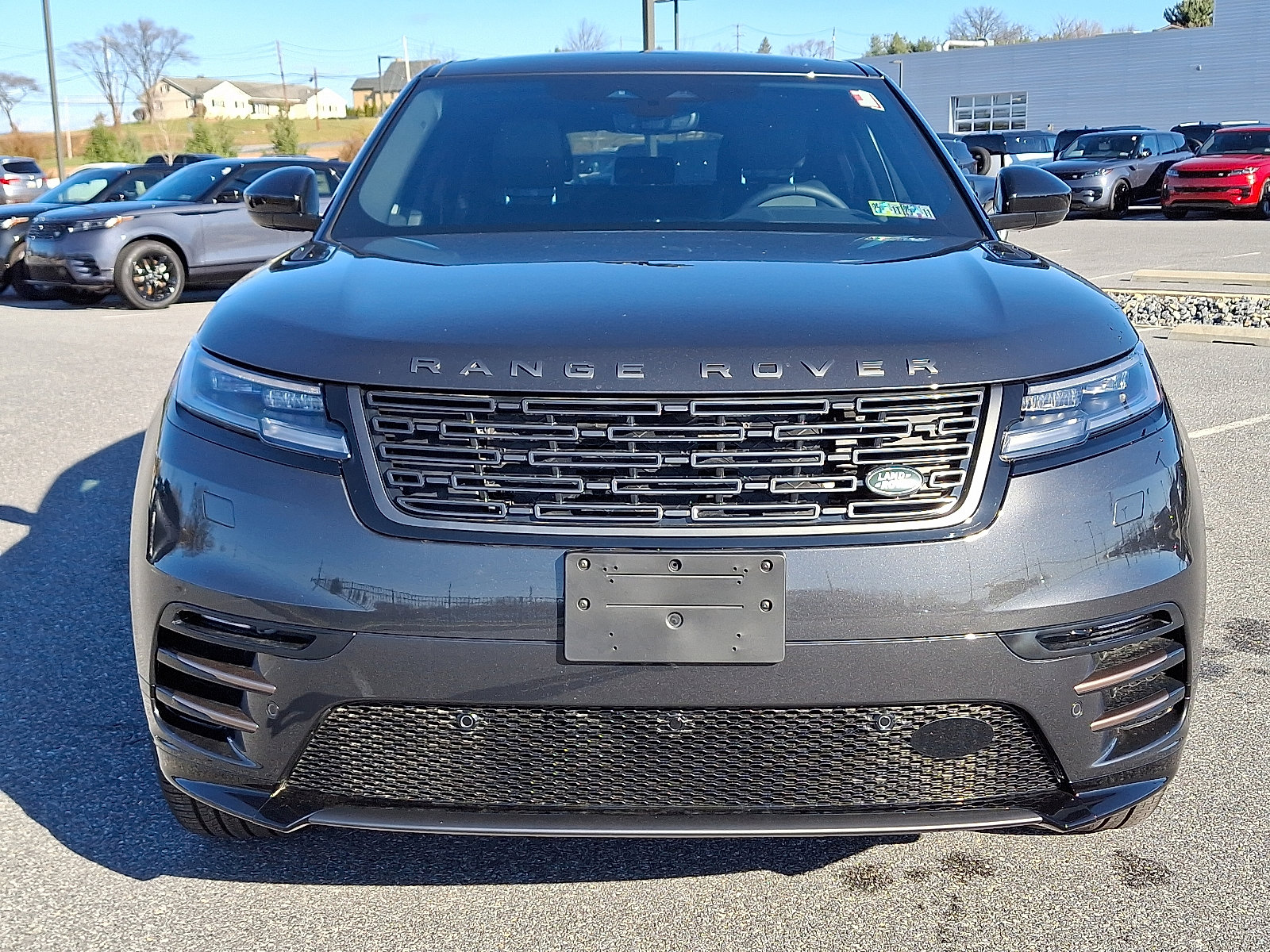 New 2025 Land Rover Range Rover Velar Dynamic SE AWD/4WD image 6