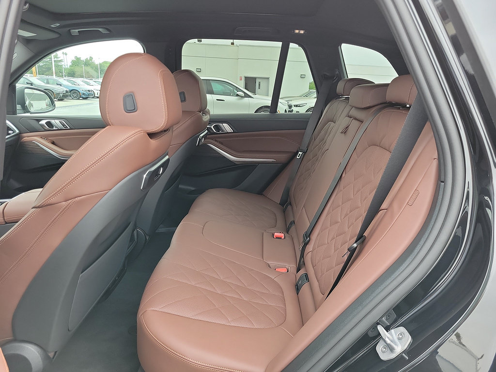 New 2026 BMW X5 sDrive40i w/ Parking Assistance Package RWD image 15