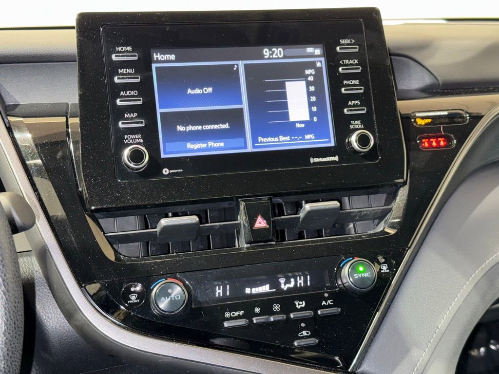 Certified 2022 Toyota Camry LE image 24