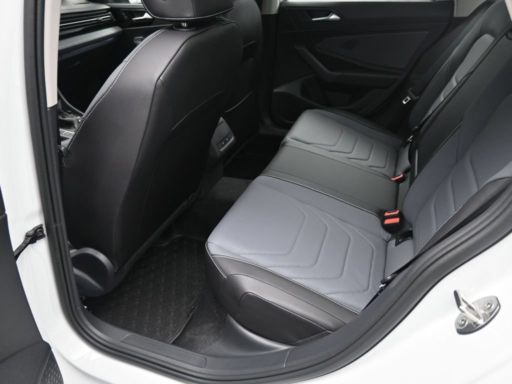 New 2026 Volkswagen Jetta SEL FWD image 24