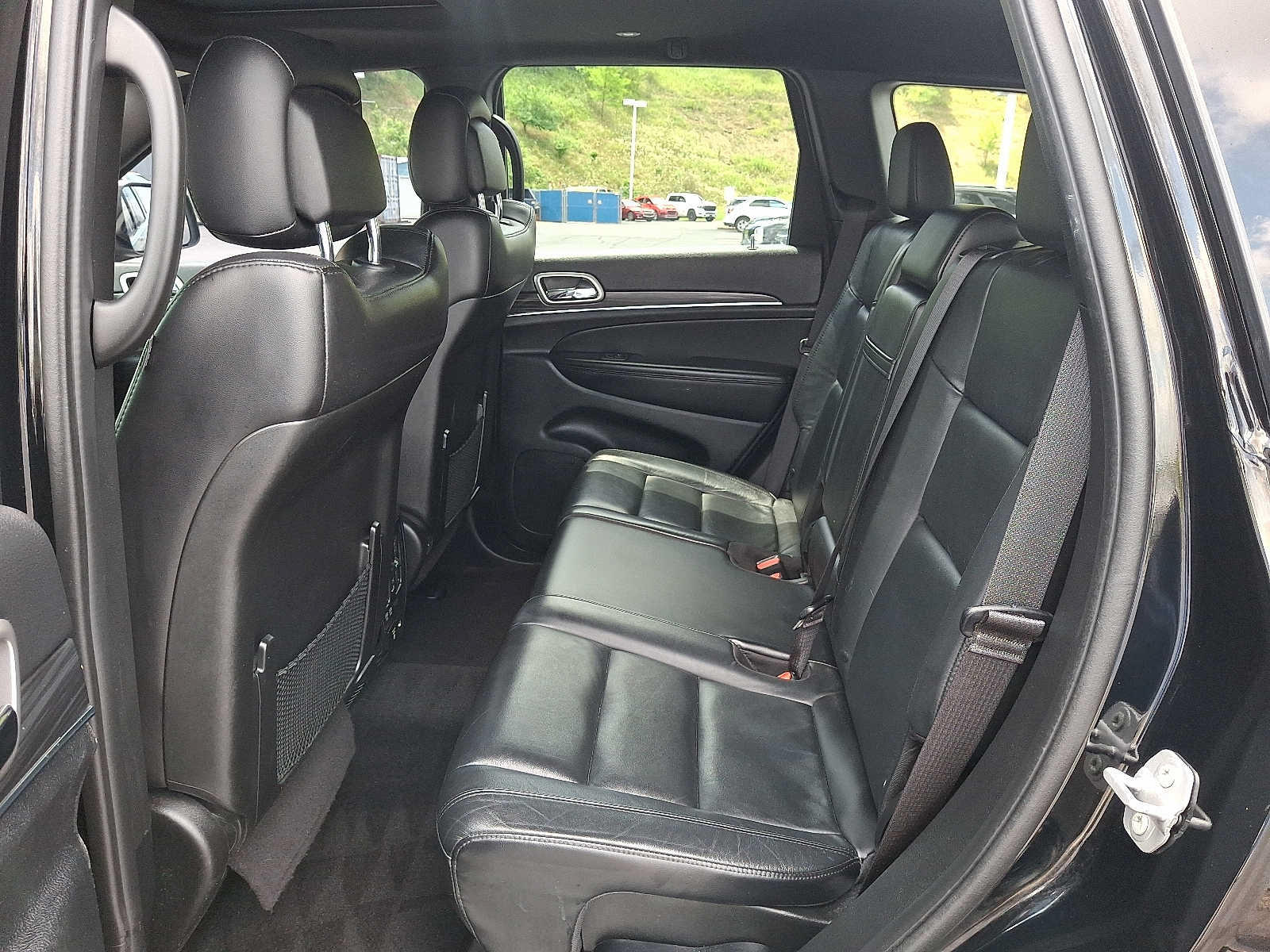 Used 2022 Jeep Grand Cherokee Limited AWD/4WD image 10