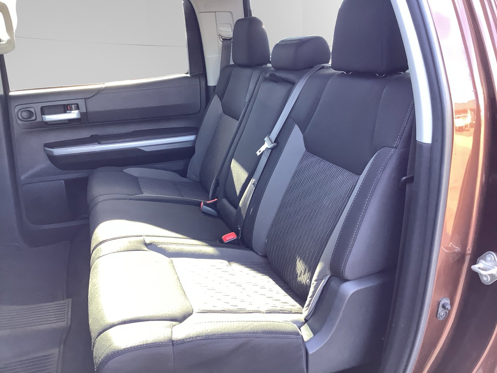 Used 2017 Toyota Tundra SR5 image 13