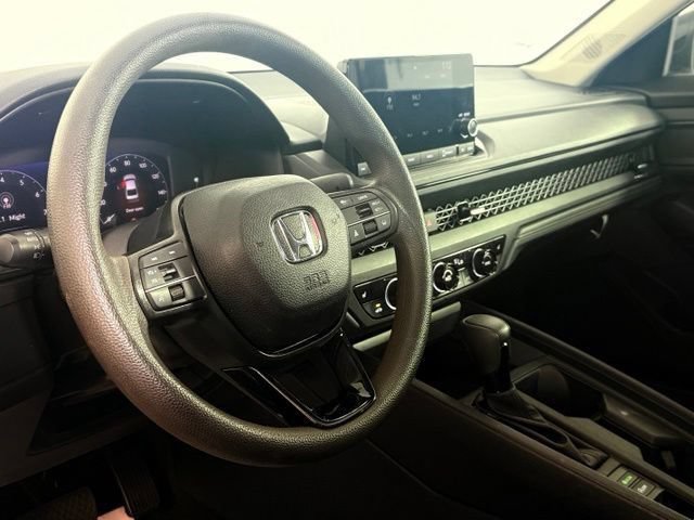 Used 2025 Honda Accord SE image 35