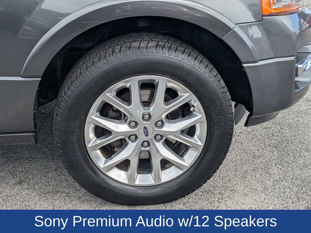 Used 2016 Ford Expedition Limited w/ Equipment Group 301A RWD image 11