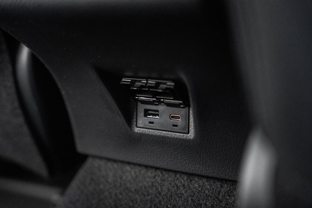 New 2026 Toyota Camry SE image 31