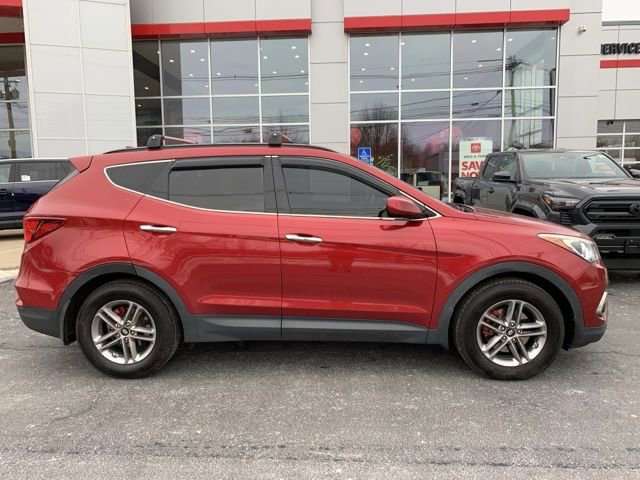 Used 2017 Hyundai Santa Fe Sport image 2