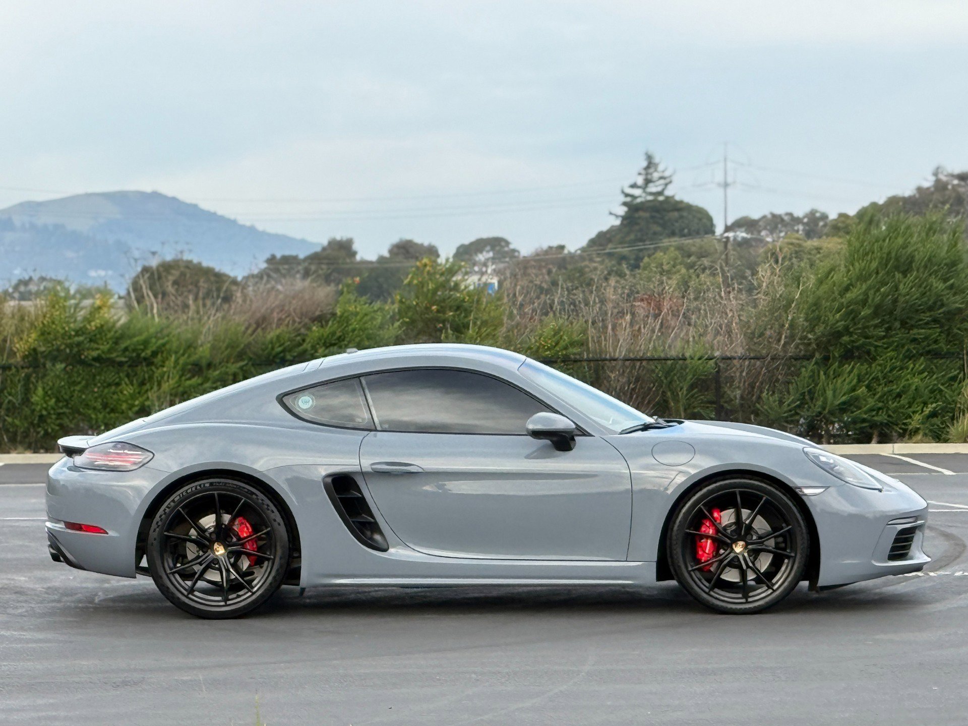 Used 2025 Porsche 718 Cayman S image 8