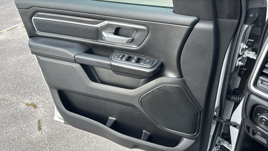 New 2026 RAM 1500 2WD Crew Cab image 13