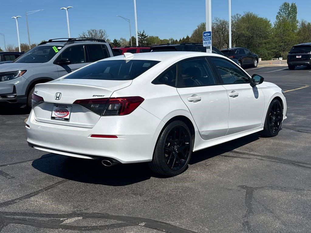 Used 2022 Honda Civic Sport image 11