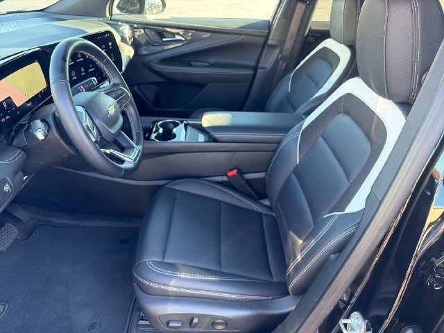 Certified 2025 Chevrolet Blazer EV LT AWD/4WD image 9