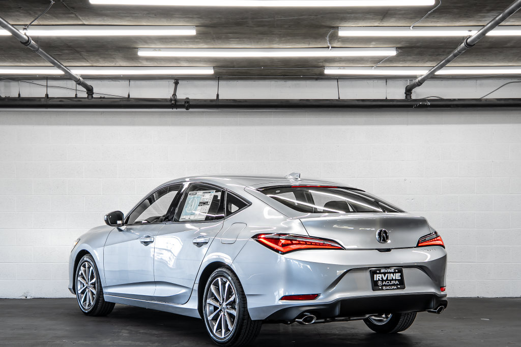 New 2026 Acura Integra FWD image 3
