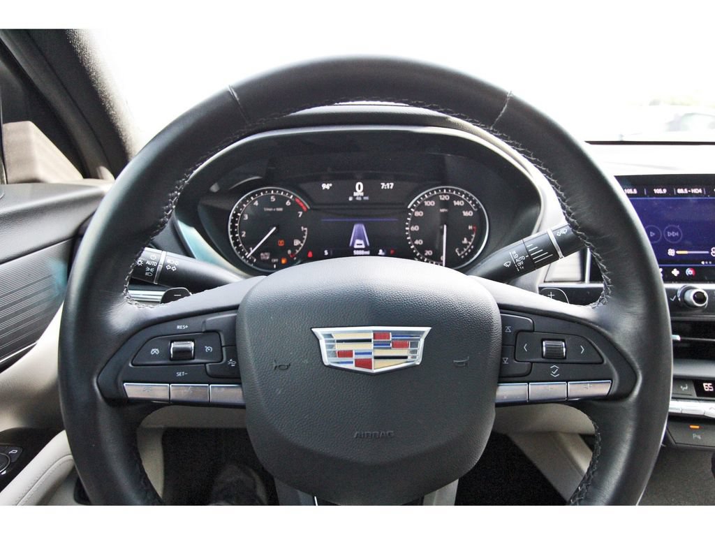Used 2021 Cadillac CT4 Premium Luxury RWD image 15