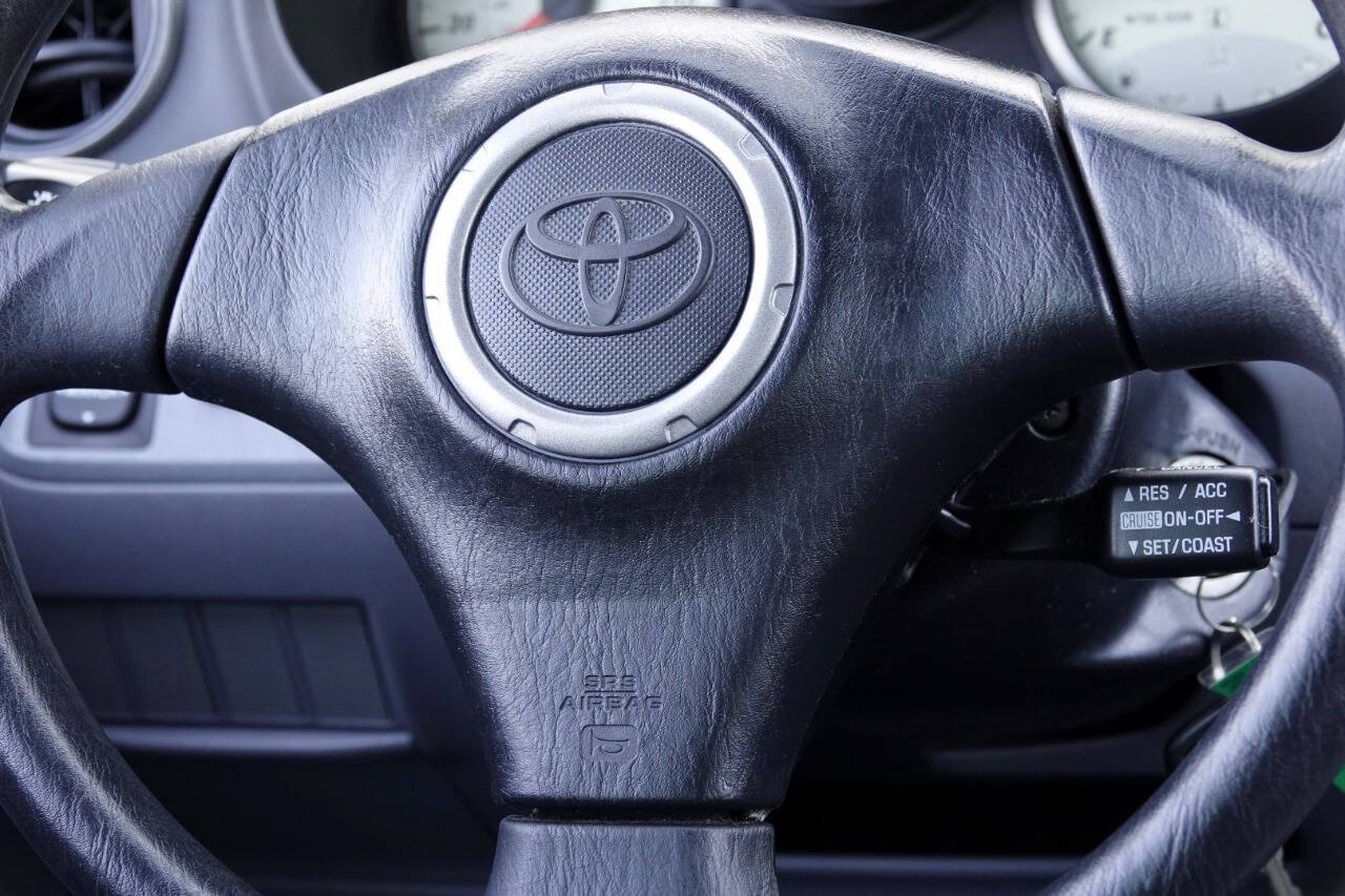 Used 2003 Toyota RAV4 4WD image 7