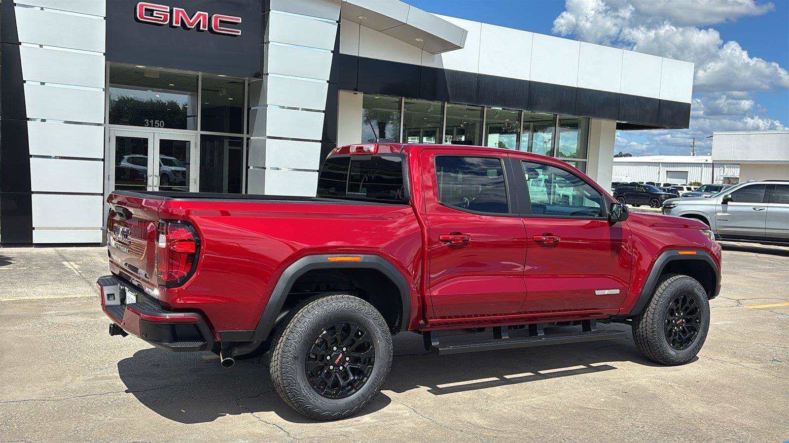 New 2026 GMC Canyon Elevation w/ Convenience Package RWD image 8