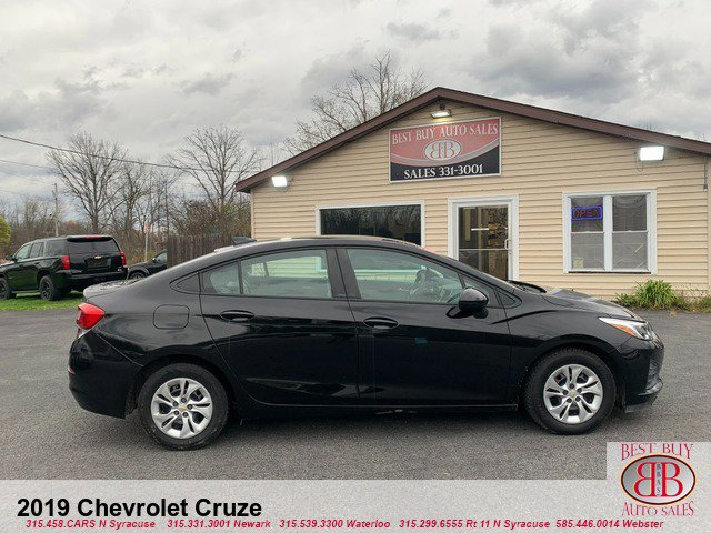 Used 2019 Chevrolet Cruze LS w/ LS Fleet Convenience Package image 7