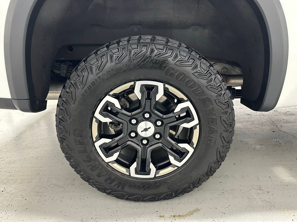 Used 2023 Chevrolet Silverado 1500 ZR2 w/ Technology Package AWD/4WD image 66