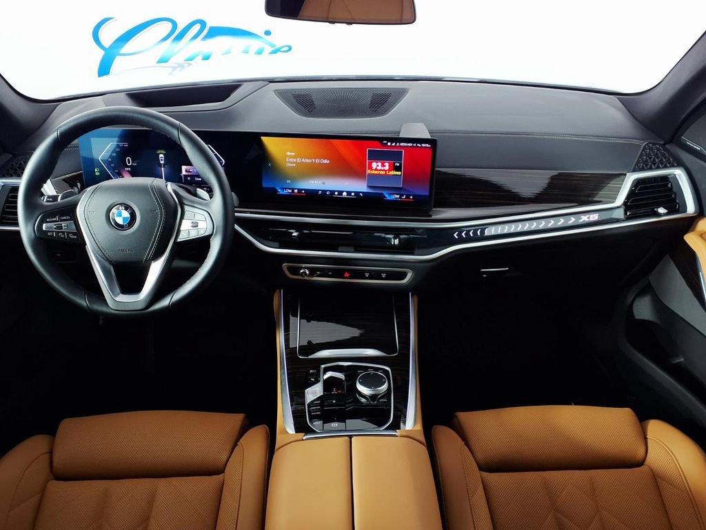 Used 2025 BMW X5 sDrive40i w/ Premium Package RWD image 13