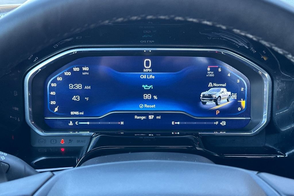 Used 2025 Chevrolet Silverado 1500 ZR2 w/ Technology Package image 24