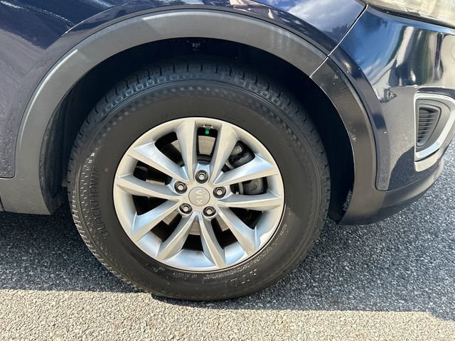 Used 2016 Kia Sorento LX AWD/4WD image 12