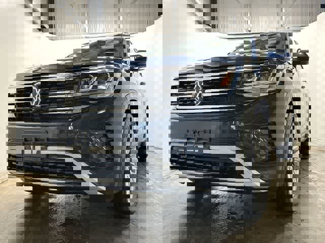 Certified 2023 Volkswagen Atlas SE image 30