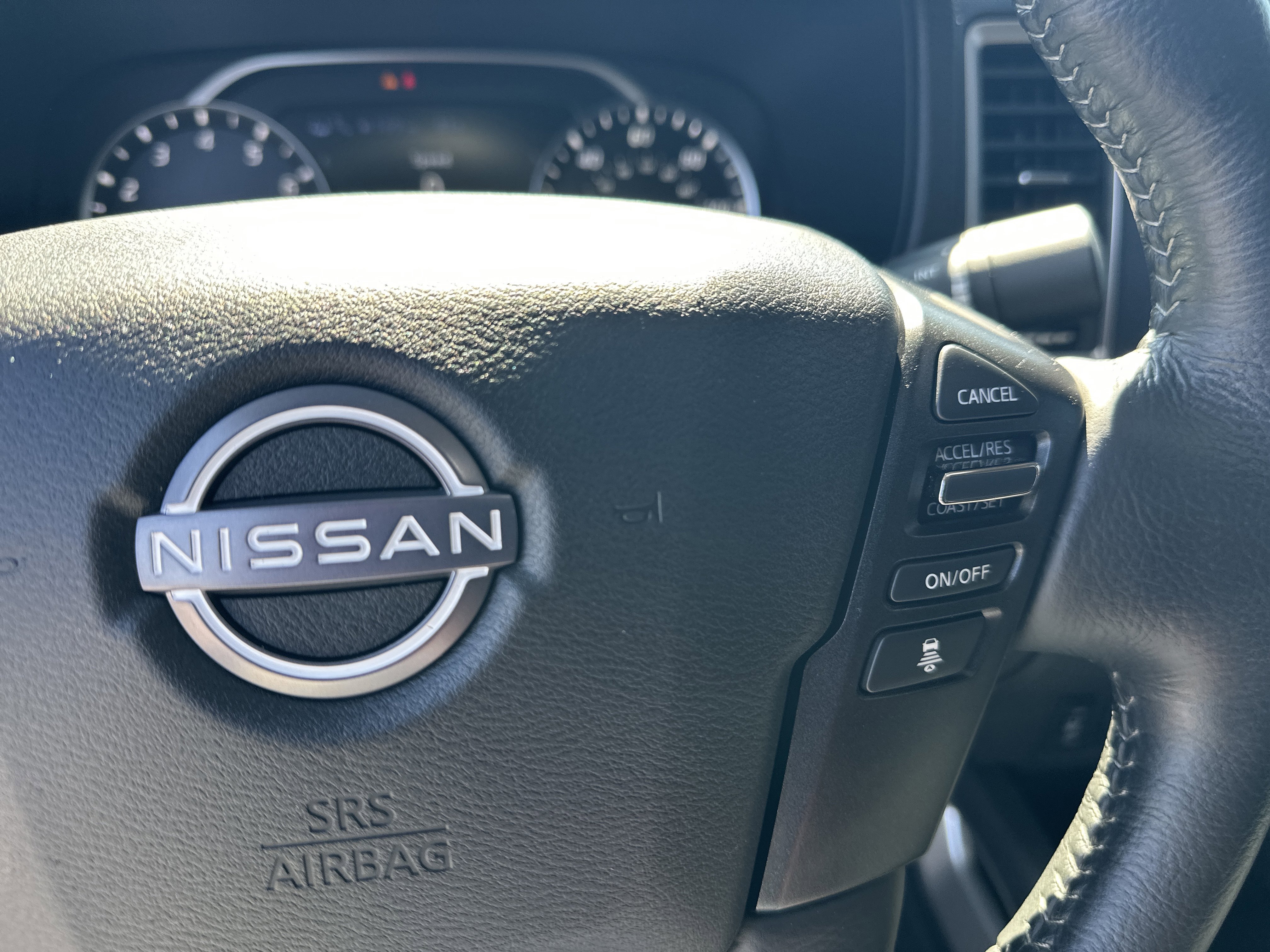 Used 2024 Nissan Frontier SV w/ SV Convenience Package image 26