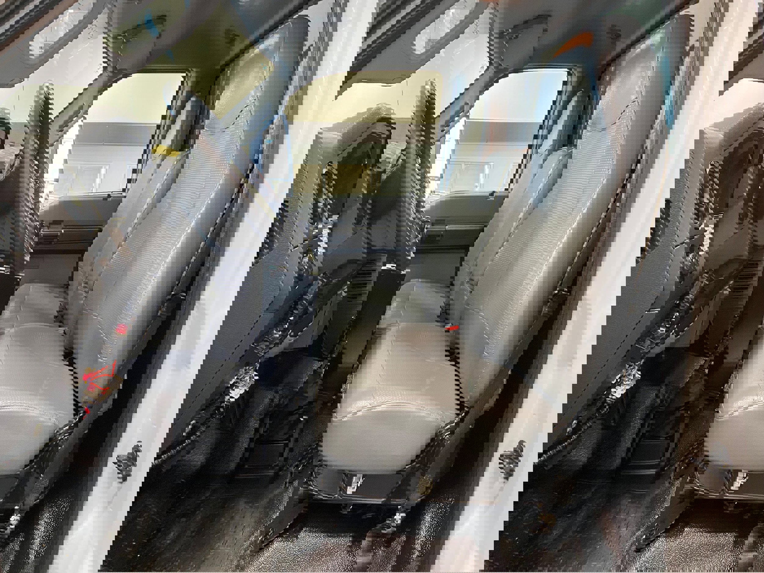 Used 2019 Ford F650 2WD Regular Cab Super Duty image 11