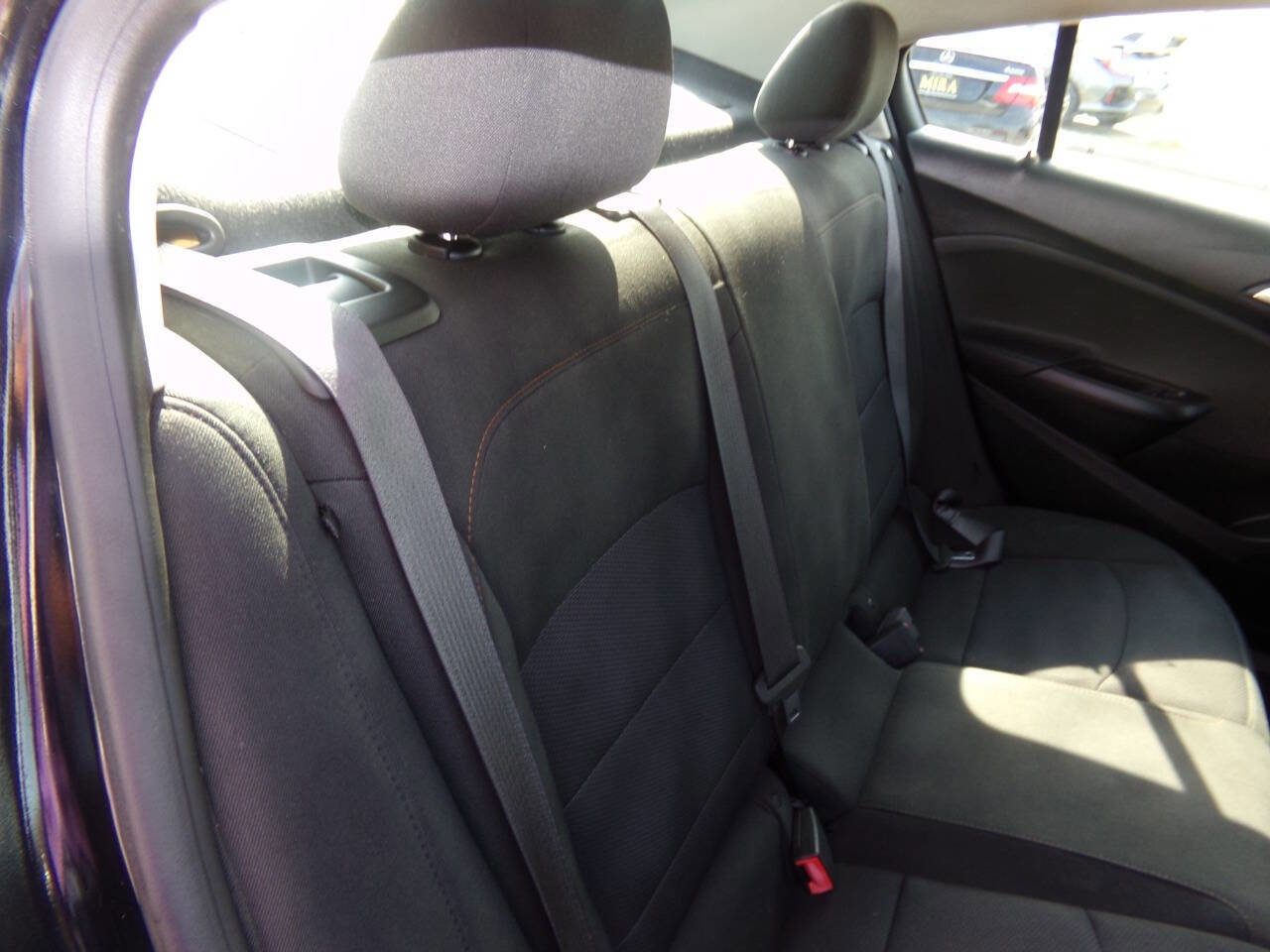 Used 2017 Chevrolet Cruze LS image 21