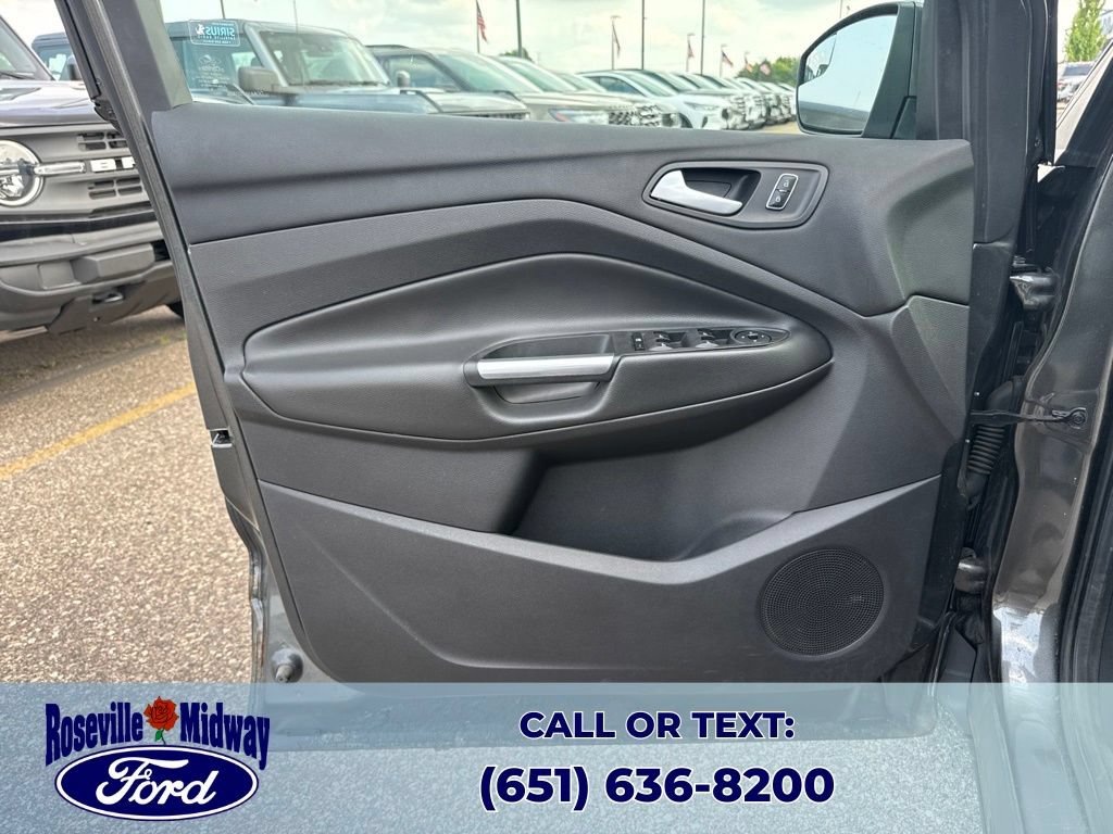 Used 2015 Ford Escape SE AWD/4WD image 27