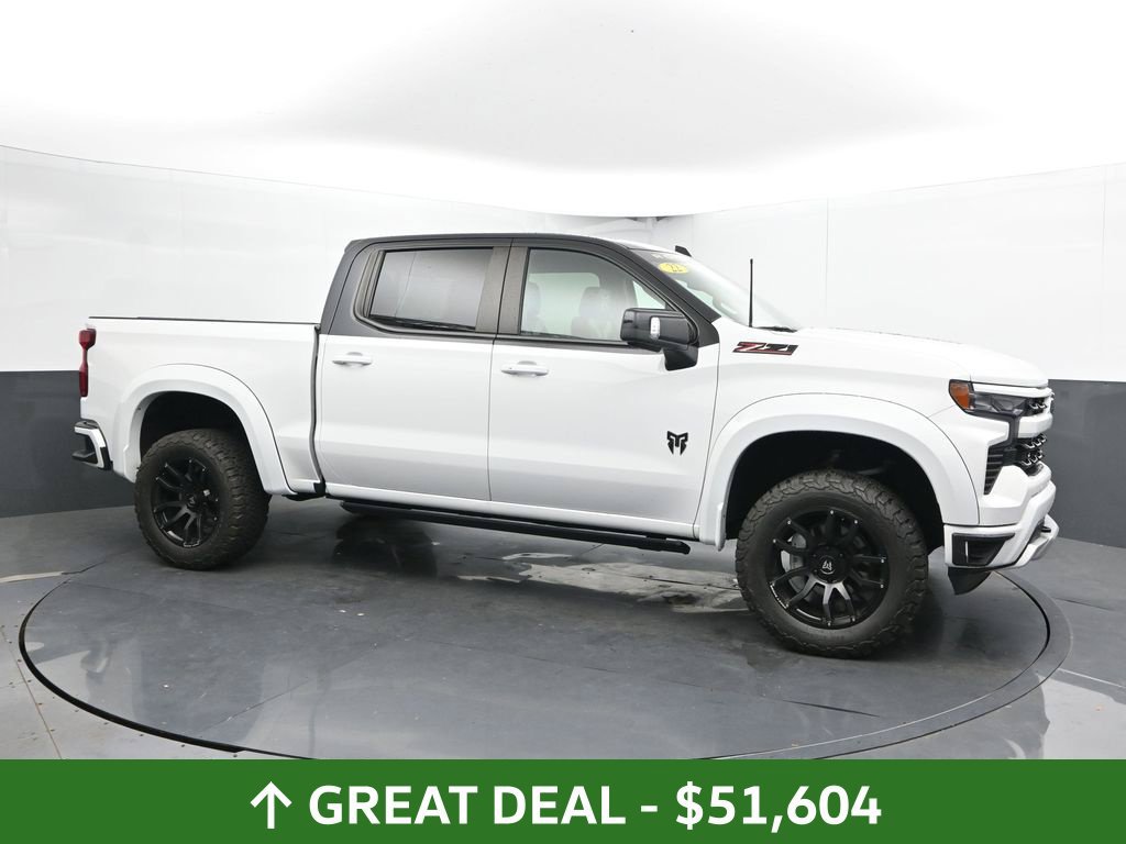 Used 2022 Chevrolet Silverado 1500 RST AWD/4WD image 5