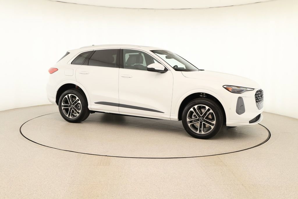 New 2025 Audi Q5 Premium image 9