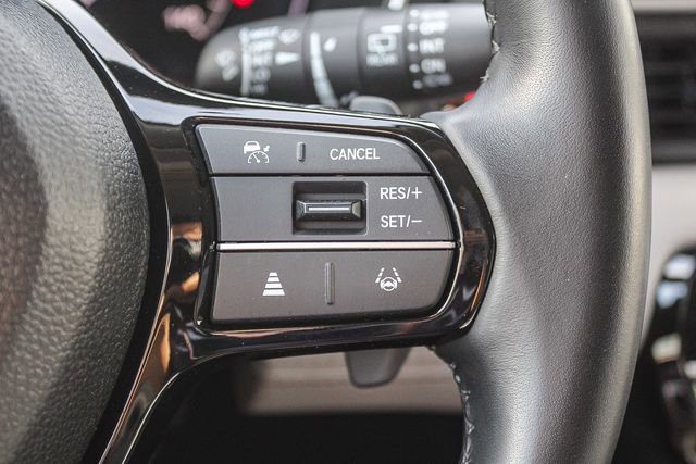 Used 2024 Honda Pilot EX-L image 31