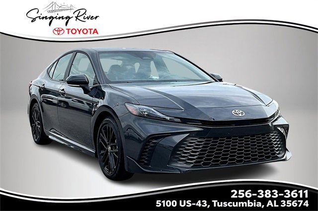 Used 2025 Toyota Camry SE