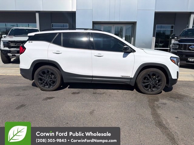 Used 2021 GMC Terrain SLE w/ Driver Convenience Package AWD/4WD image 8