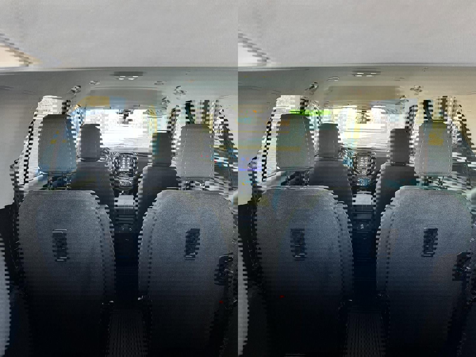 Used 2020 Chevrolet Traverse LT w/ LPO, Cargo Package image 8