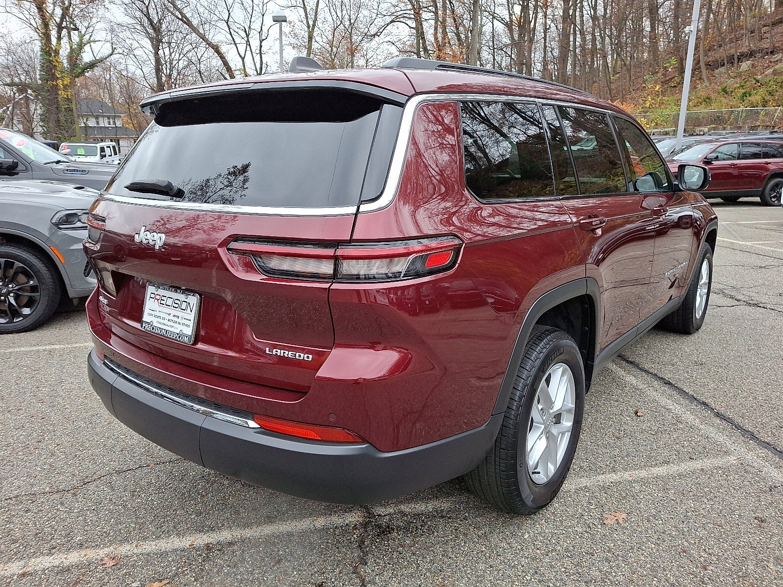 Certified 2024 Jeep Grand Cherokee L Laredo w/ Luxury Tech Group I image 7