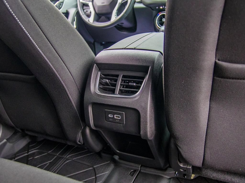 New 2025 Chevrolet Blazer LT w/ Convenience Package FWD image 19