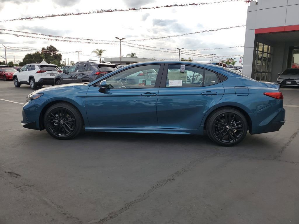 New 2026 Toyota Camry SE image 6