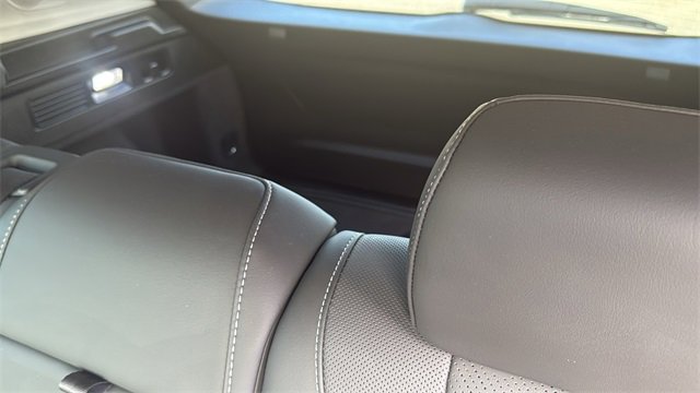 Certified 2025 Buick Envision Sport Touring image 24