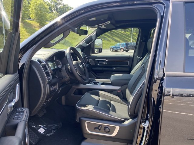 New 2025 RAM 1500 Laramie w/ Night Edition image 16